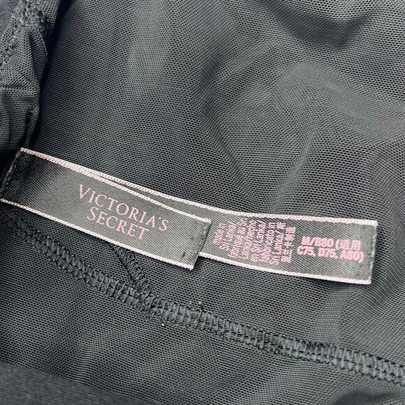 Victoria's Secret Black Open Cross Back Long Line Soft Bralette Size Medium - Picture 6 of 8